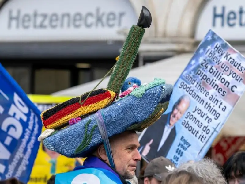 Demonstration bei Münchner Sicherheitskonferenz