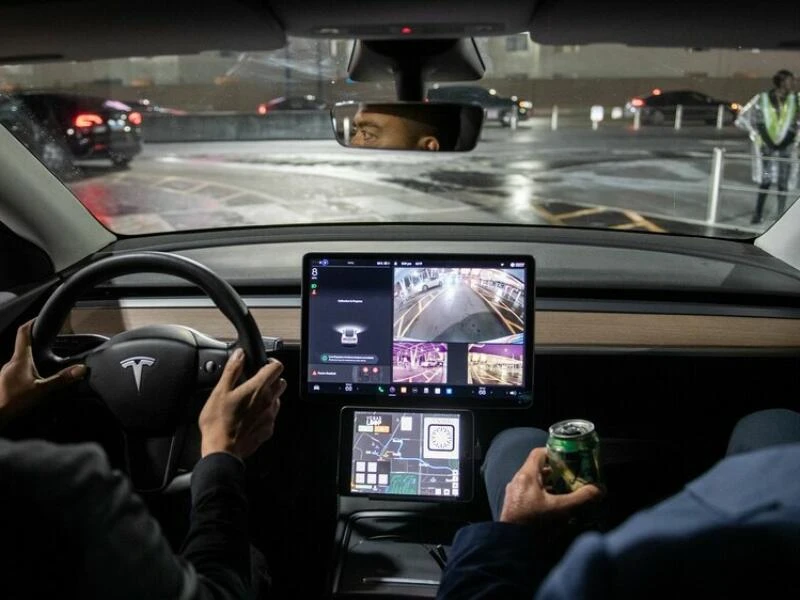 Tesla LVCC-Loop - CES Las Vegas 2023