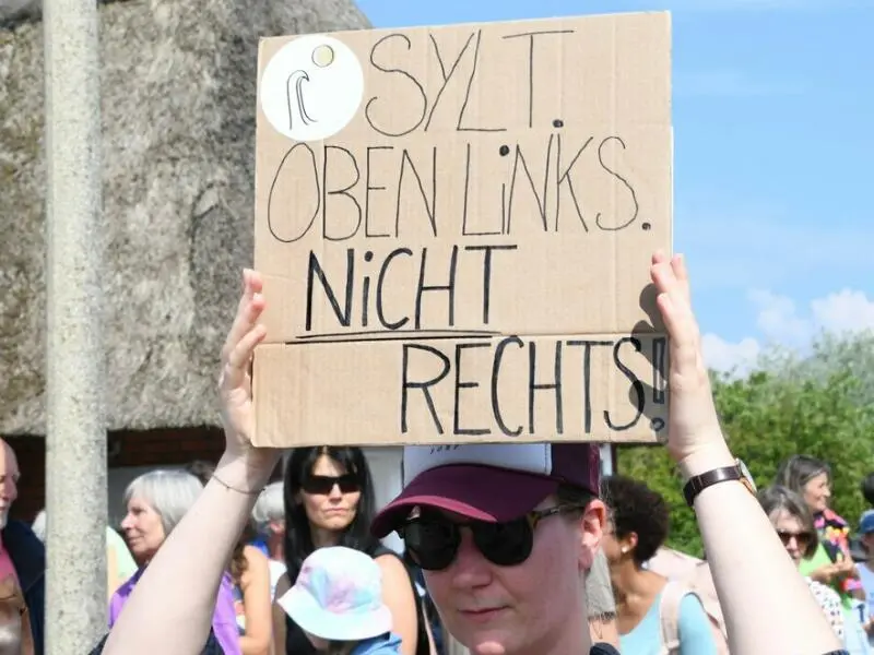 Nach Rassismus-Eklat - Mahnwache auf Sylt