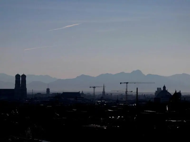 München vor Alpenpanorama