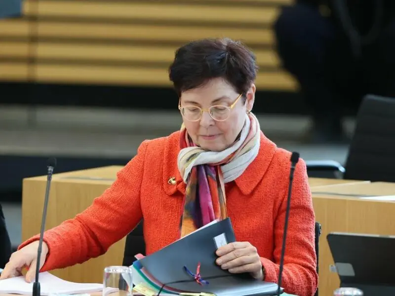 Sitzung Landtag Thüringen mit zweiter Haushaltsberatung