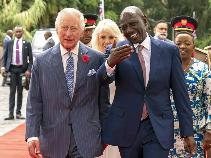 Britisches Königspaar besucht Kenia