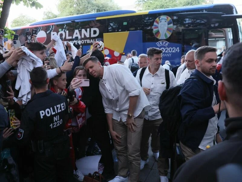 Robert Lewandowski und Wojciech Szczesny