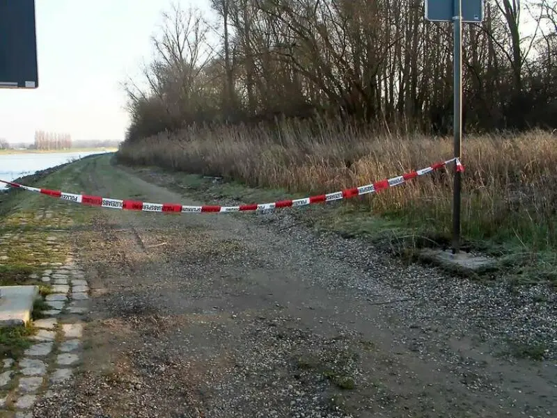 Leiche einer Frau am Rhein gefunden