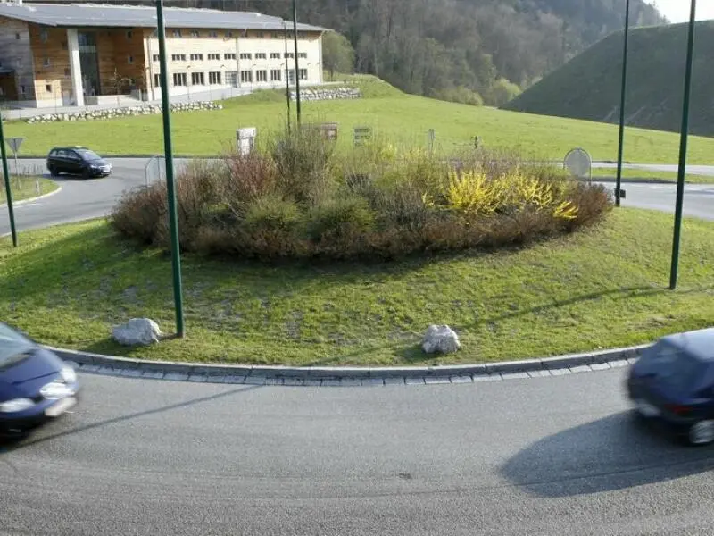 Kreisverkehr bei Kufstein (Österreich)