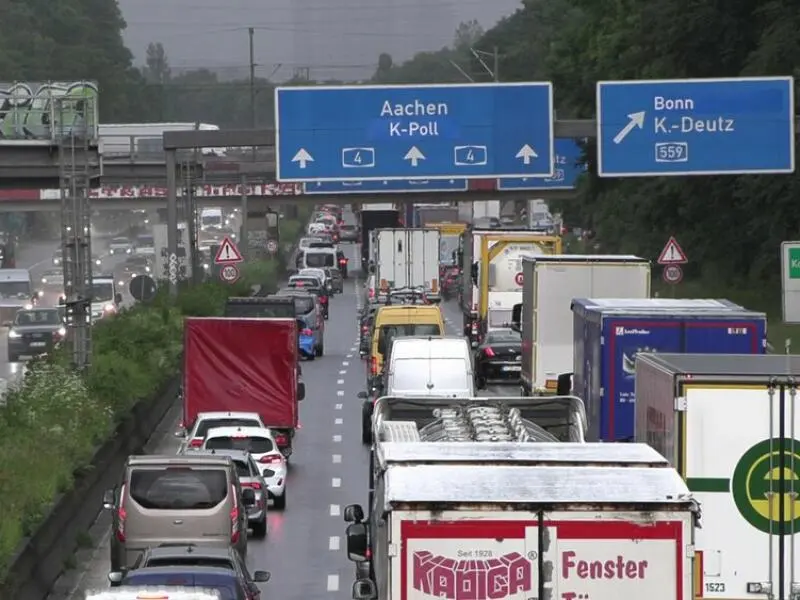 Verkehr am Fronleichnams-Wochenende