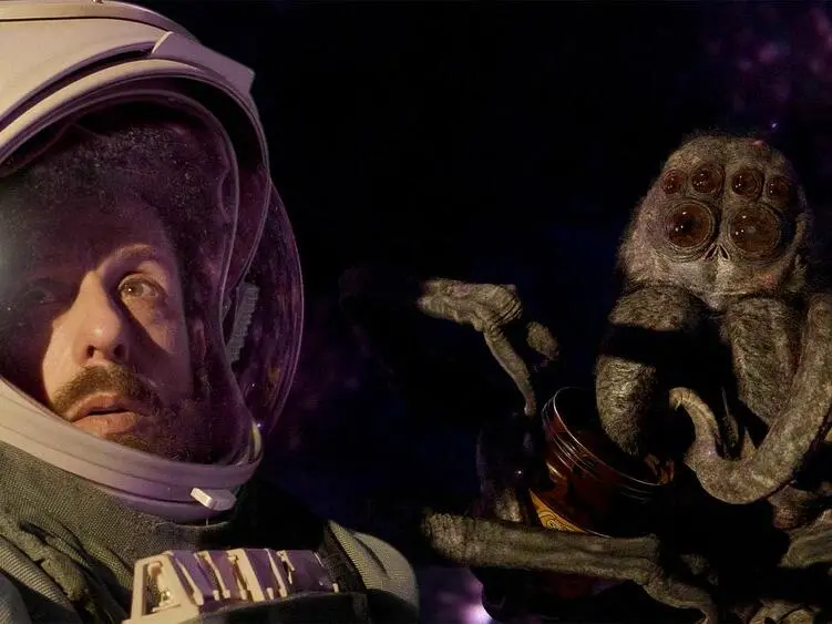 Spaceman bei Netflix: Das Ende des Sci-Fi-Dramas mit Adam Sandler erklärt