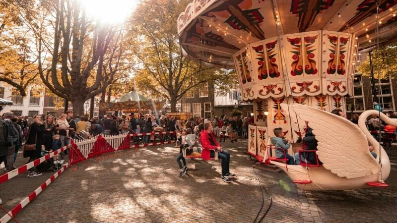 Nostalgische Kirmes zum Volksfest am 3. Oktober in Leiden