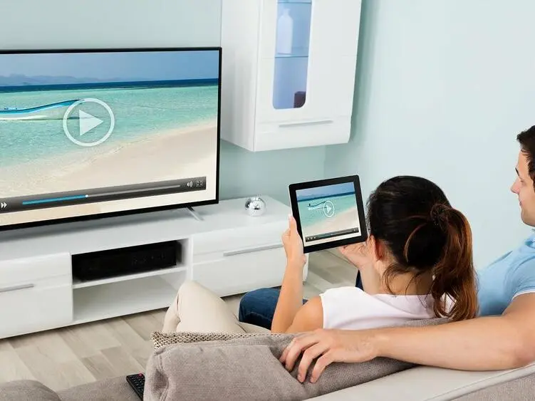 iPad mit dem Fernseher verbinden: So geht es mit und ohne Kabel