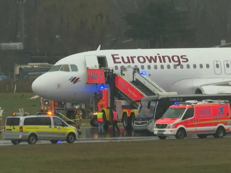 Reifen platzen bei der Landung eines Fliegers