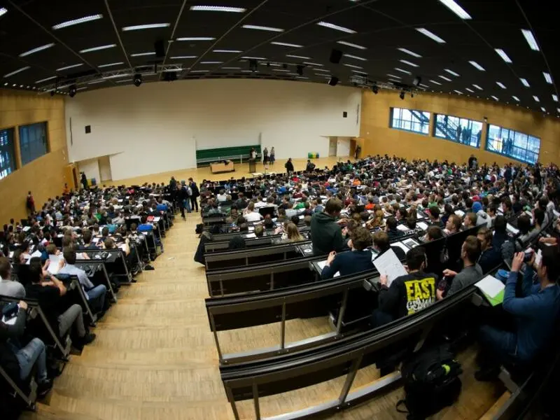 Studienzahlen sollen in Sachsen wieder steigen
