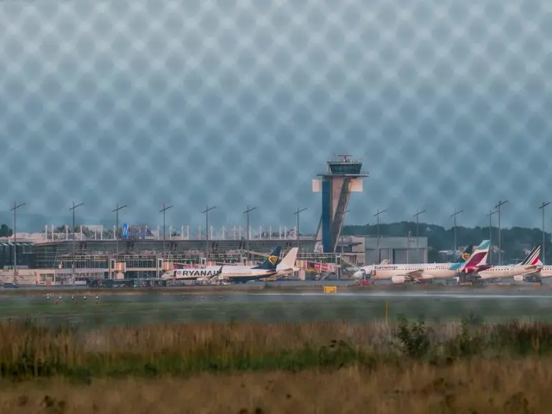 Protestaktion Letzte Generation am Nürnberger Flughafen