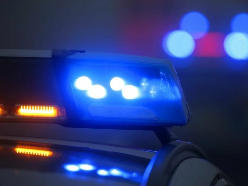 Polizeiauto mit Blauchlicht