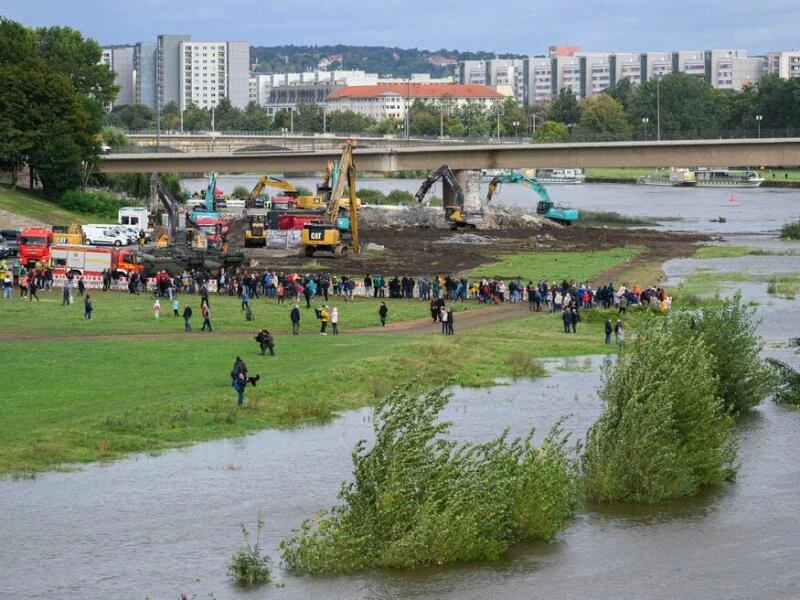 Brückeneinsturz in Dresden