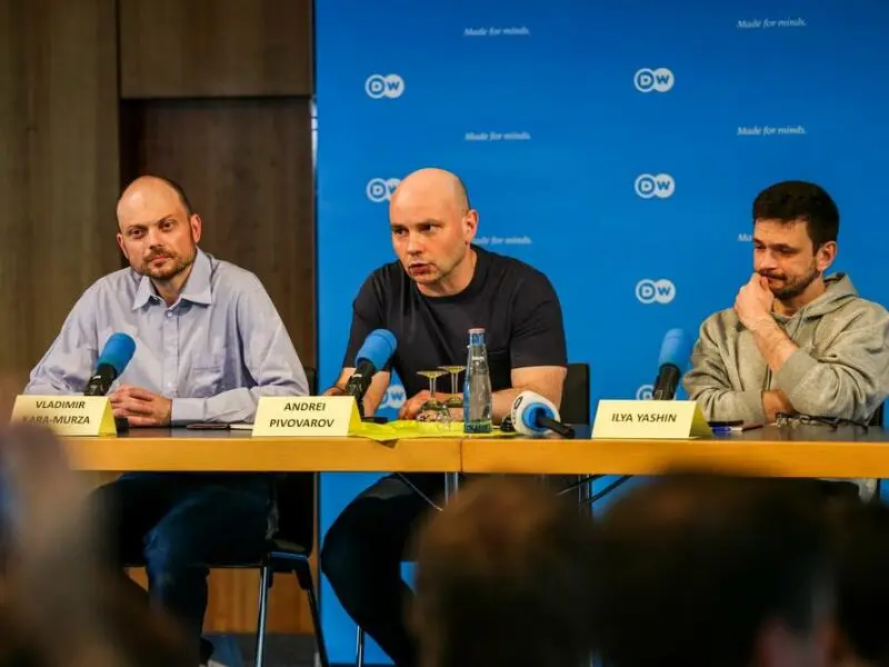 Pressekonferenz der Stiftung gegen Korruption