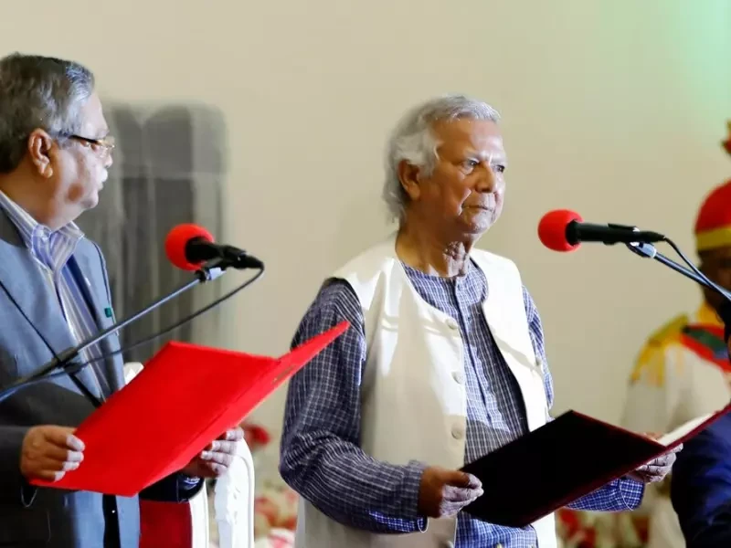 Vereidigung von Yunus in Bangladesch