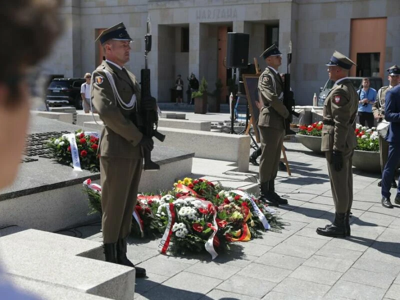 Gedenkfeier zum 80. Jahrestag des Warschauer Aufstandes