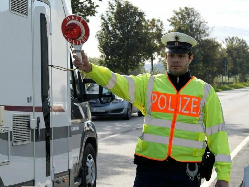 Ausweitung der Grenzkontrollen - Ellhöft