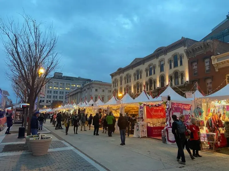 «Downtown Holiday Market» in Washington