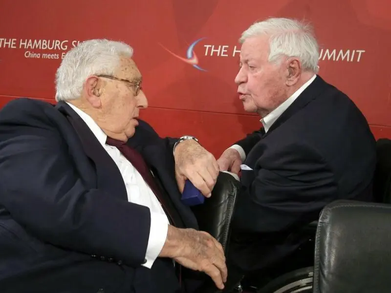 Kissinger + Schmidt