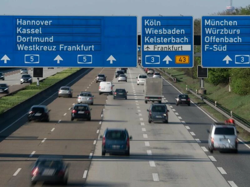 Autobahn A5 Frankfurter Kreuz