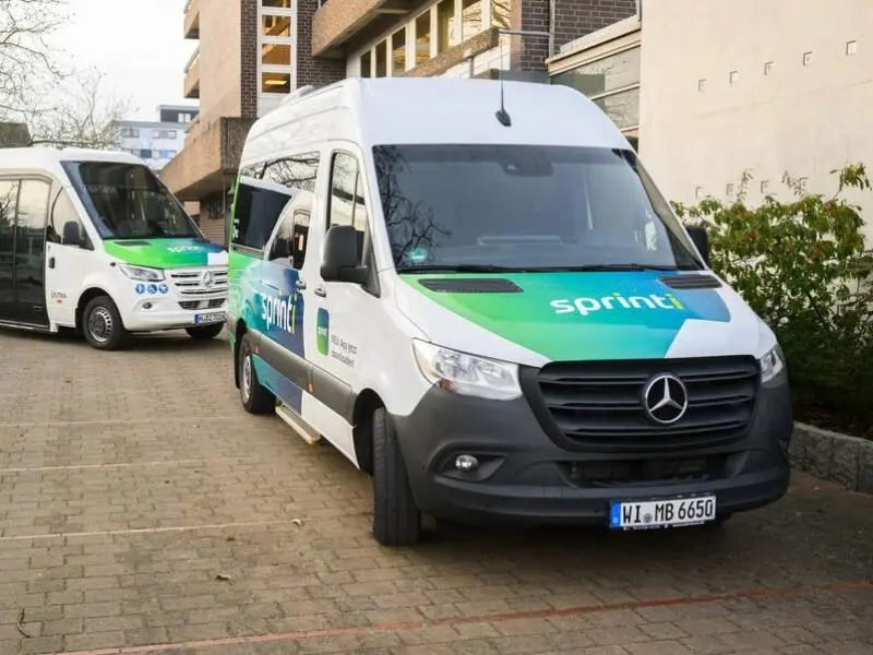 Kleinbus per App: Projekt „Sprinti“ in der Region Hannover