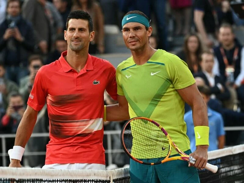 Novak Djokovic (l) und Rafael Nadal