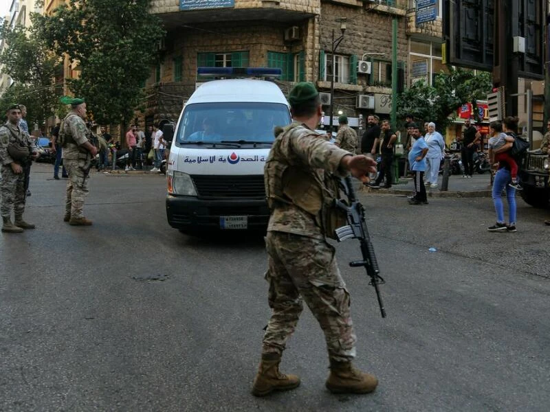 Nahostkonflikt - Hunderte Verletzte nach Explosion im Libanon