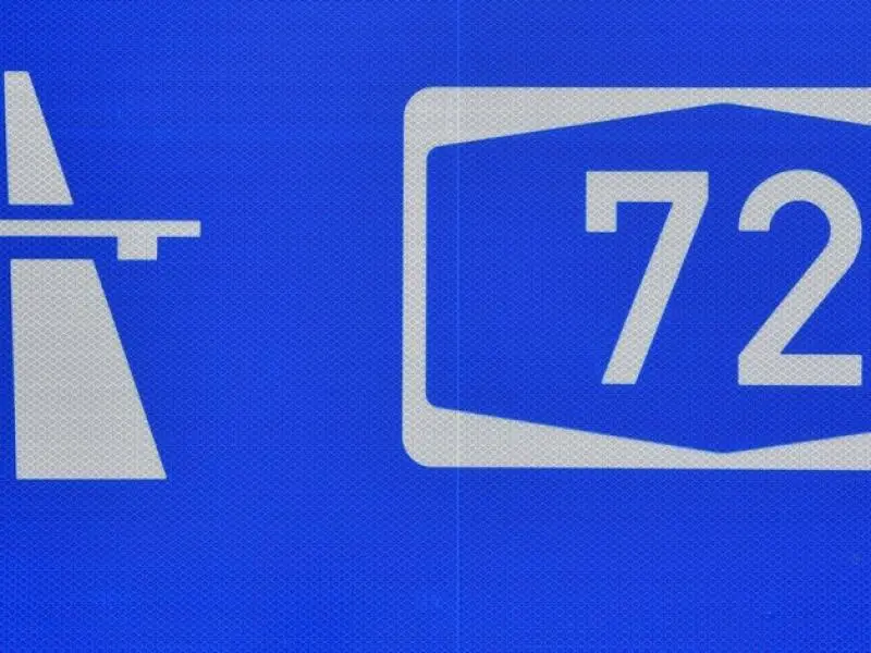 Autobahn 72
