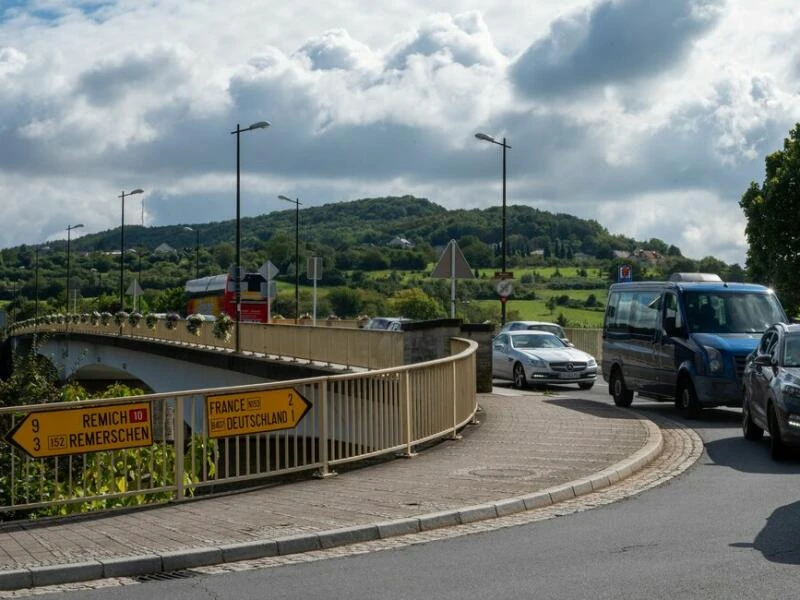 Von wegen grenzenlos - Ärger in Schengen über Grenzkontrollen