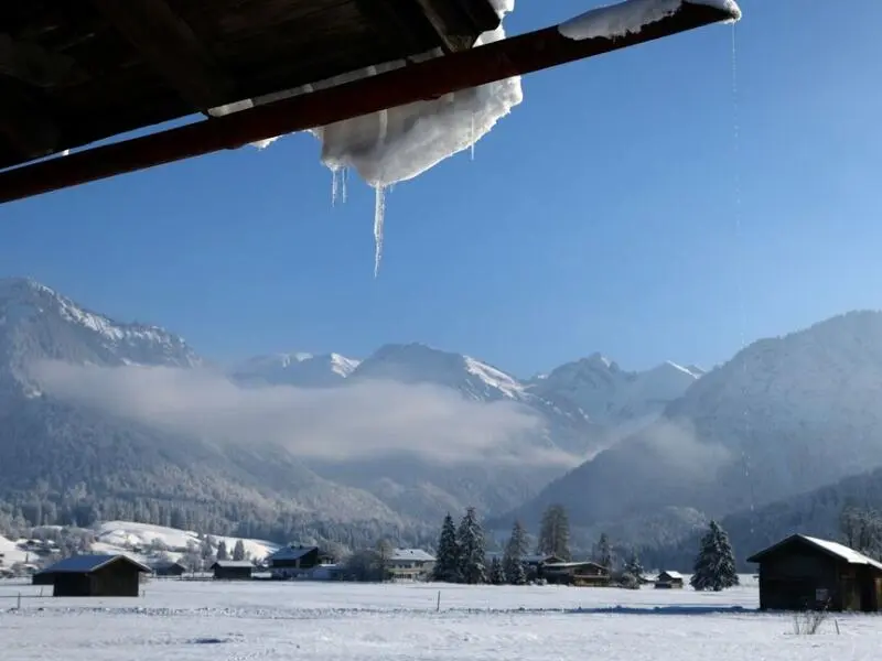 Schnee in den Bayerischen Alpen