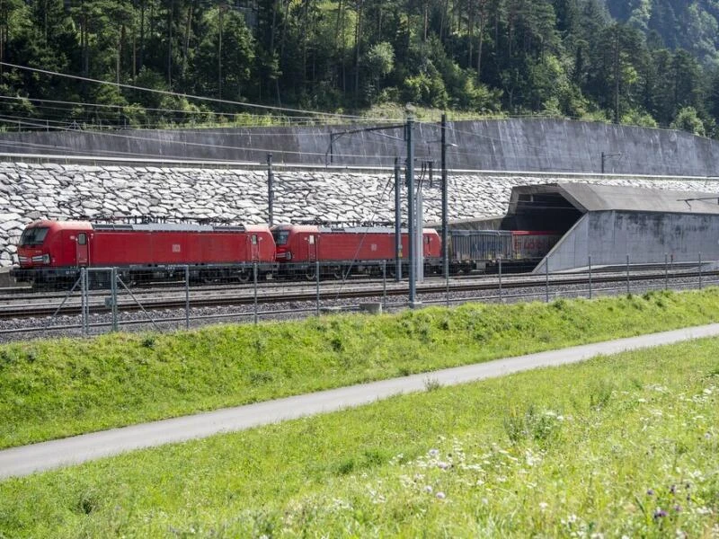 Züge fahren wieder nach Plan durch Gotthard-Basistunnel