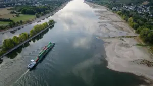 Schifffahrt auf dem Rhein