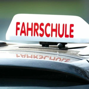 Zurück hinters Steuer: So frischen Sie die Fahrkompetenz auf