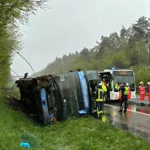 Busunfall auf A45