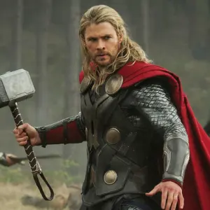 Chris Hemsworth: Die 6 besten Momente des Thor-Schauspielers