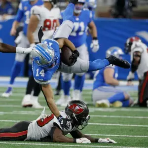 Detroit Lions - Tampa Bay Buccaneers