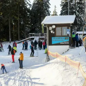 Start der alpinen Wintersportsaison in Thüringen