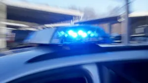 Polizei mit Blaulicht