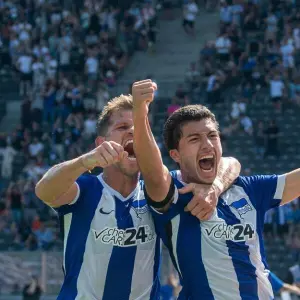 Hertha BSC - Jahn Regensburg