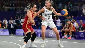 Svenja Brunckhorst im Olympia-Finale des 3x3-Basketballs