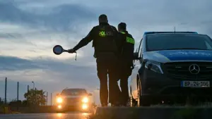 Bundespolizei bei der Kontrolle im Grenzgebiet