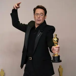 Robert Downey Jr.