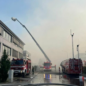 Schaden in Millionenhöhe bei Brand in Lagerhalle