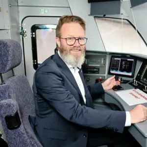 Schleswig-Holsteins Verkehrsminister Claus Ruhe Madsen