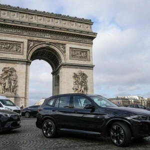 Paris verteuert Parken für schwere Autos - Dreimal mehr für SUV