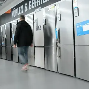 Kühlschränke im Elektromarkt