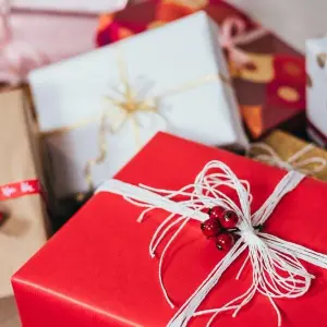 Rückgabe von Weihnachtsgeschenken: Das sind Ihre Rechte beim Online-Kauf