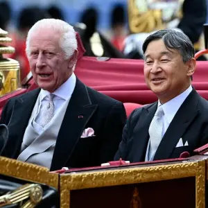 Japanisches Kaiserpaar zu Besuch in Großbritannien