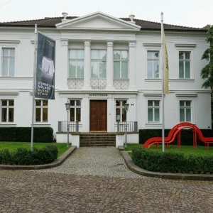 Vor Ausstellungseröffnung 